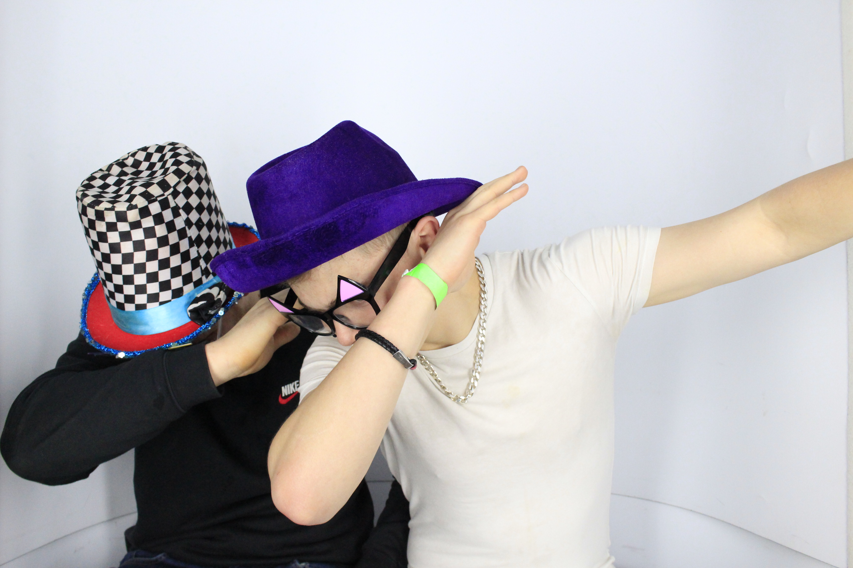 Issy & Alice's 18th Birthday Party | View more photos from the event at gallery.myphotoboothexperience.co.uk/u/MyPhotoBoothExperienceLtd/Issy-Alices-18th-Birthday-Party